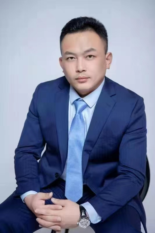 上海j9九游会自动门创始人—荣守增